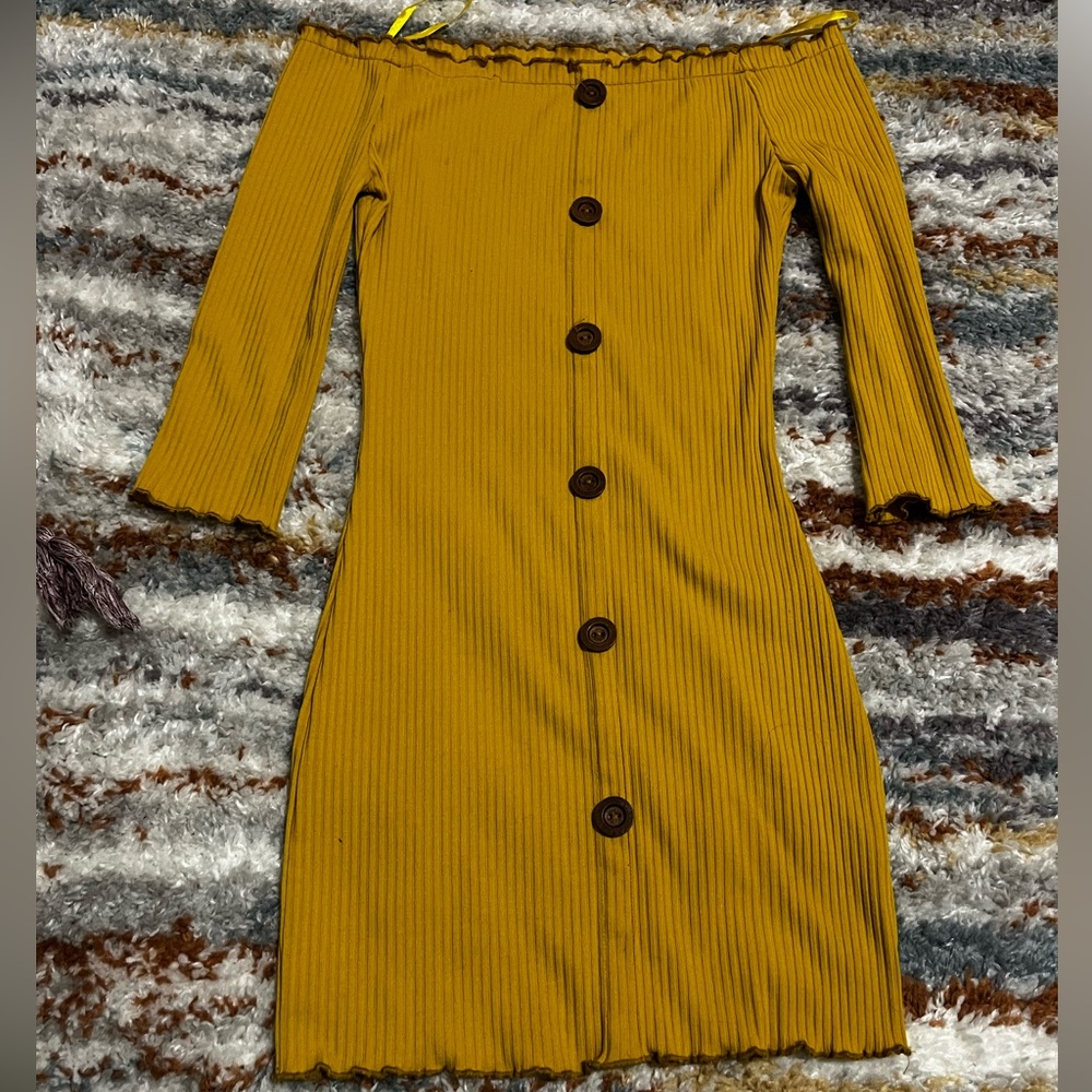 Yellow going out dress